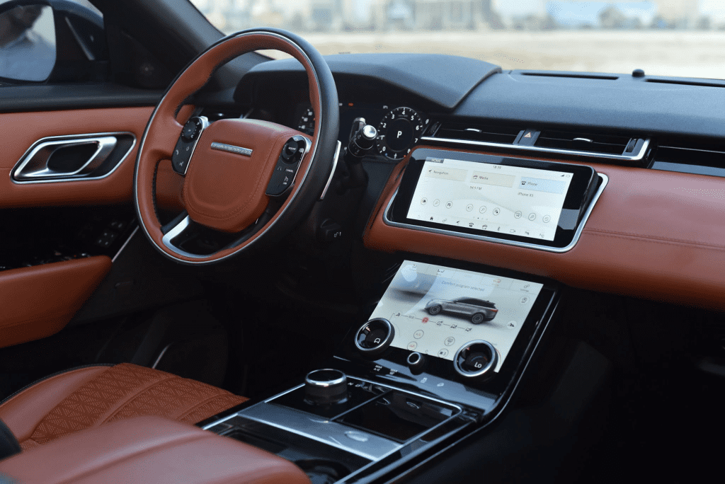 Rent Range Rover Velar Dubai