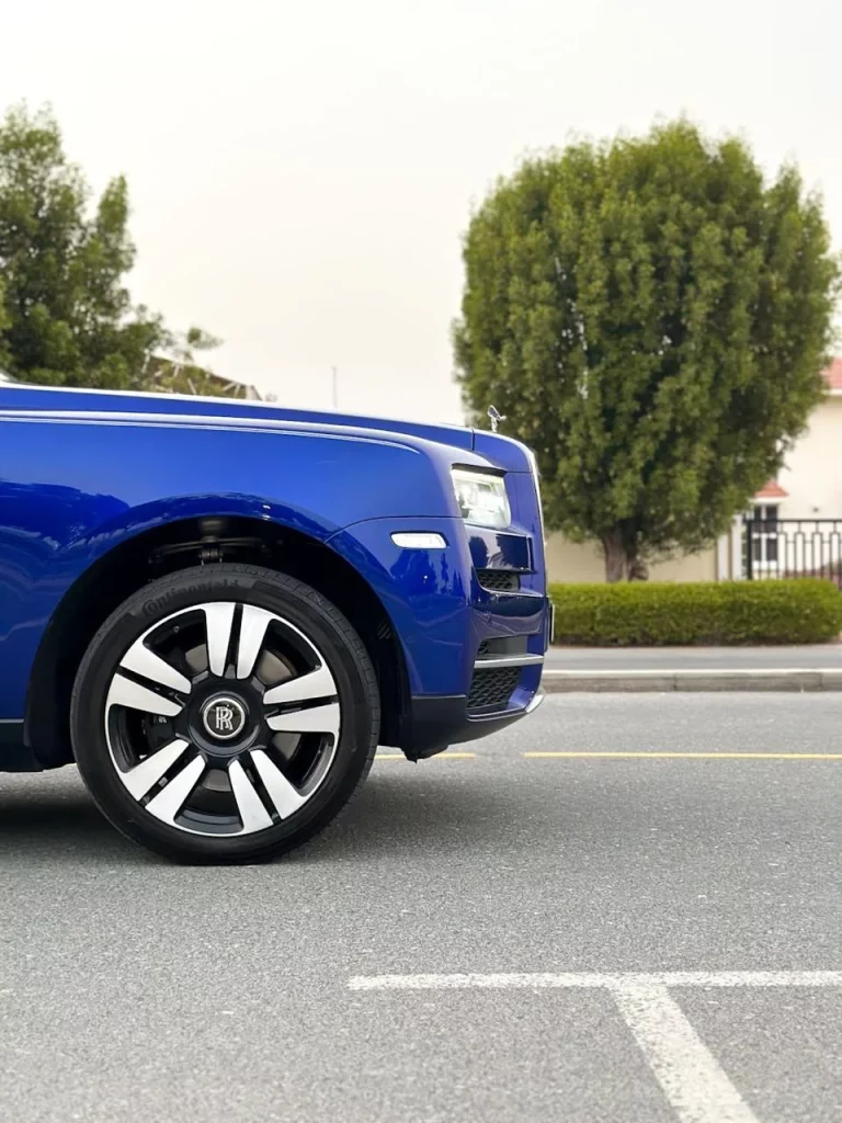 Rent Rolls-Royce Cullinan Blue Dubai