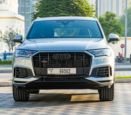 Audi Q7 Car Rental Dubai 2023