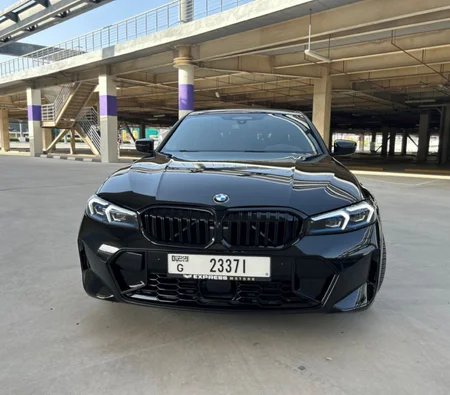 Rent BMW 320i in Dubai