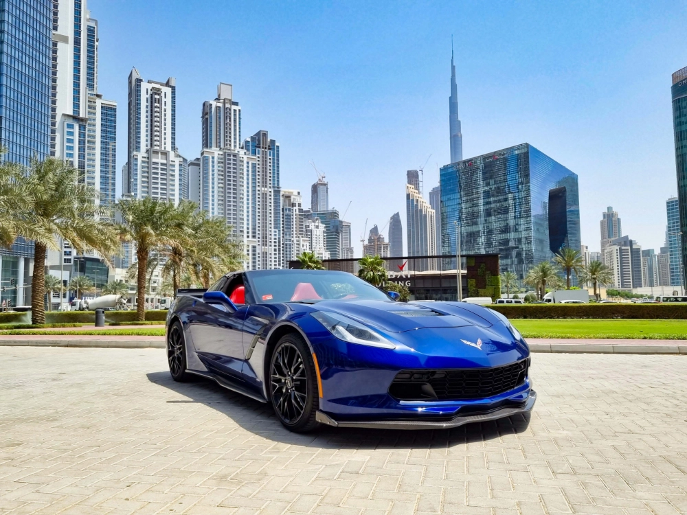 Best Car Rental in Jumeirah Dubai