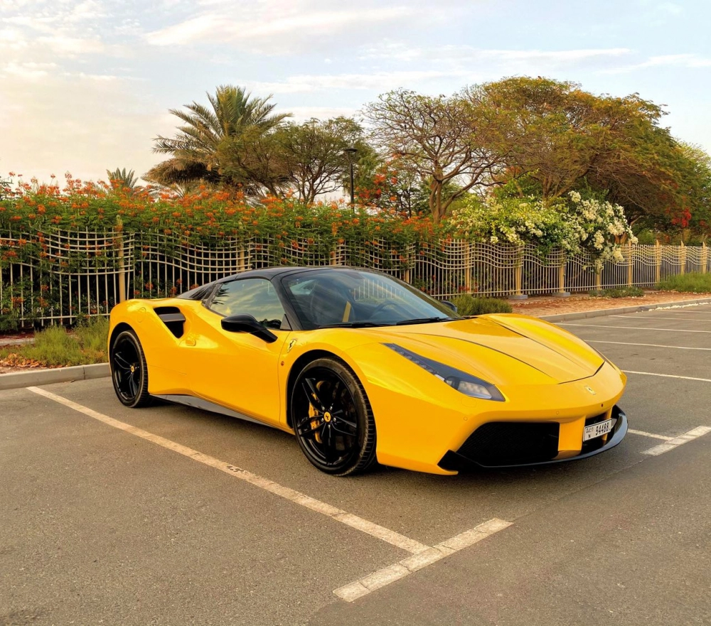 Best Car Rental in The Greens Dubai