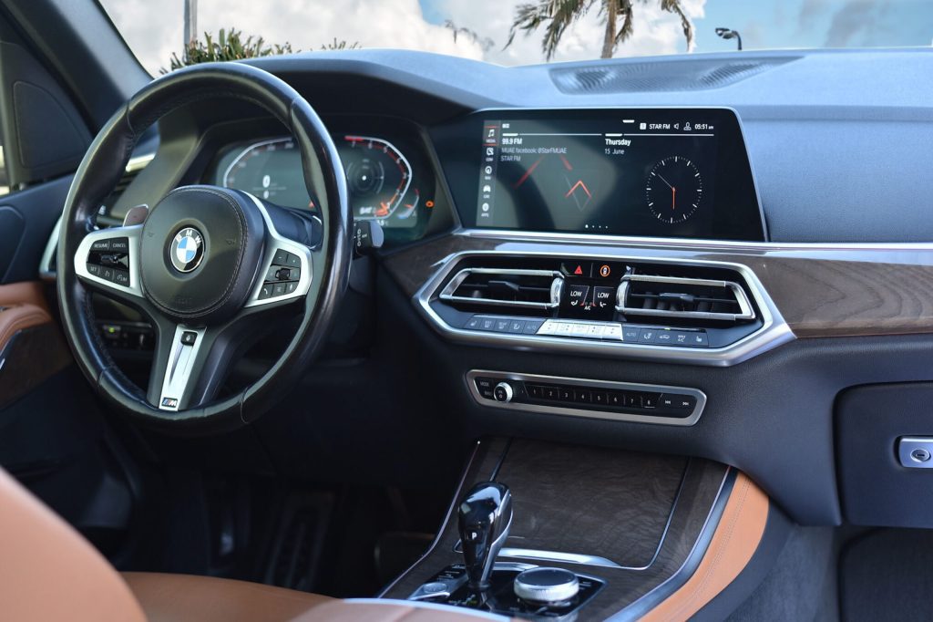 Rent BMW X5 in Dubai