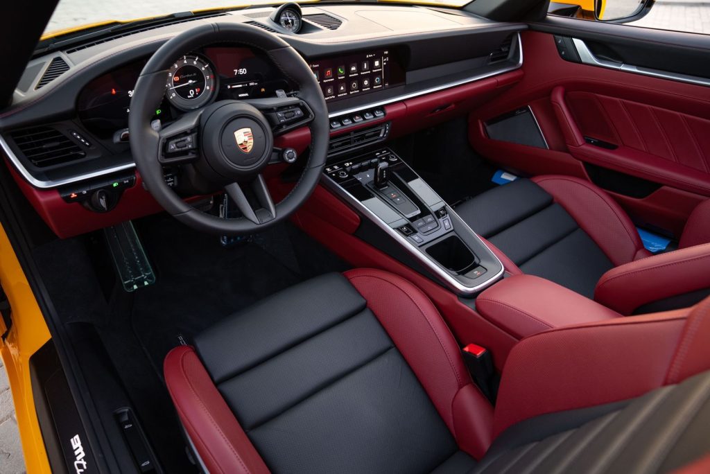 Rent Porsche 911 turbo S Spyder in Dubai