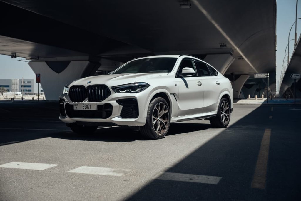 Rent BMW X6 in Dubai